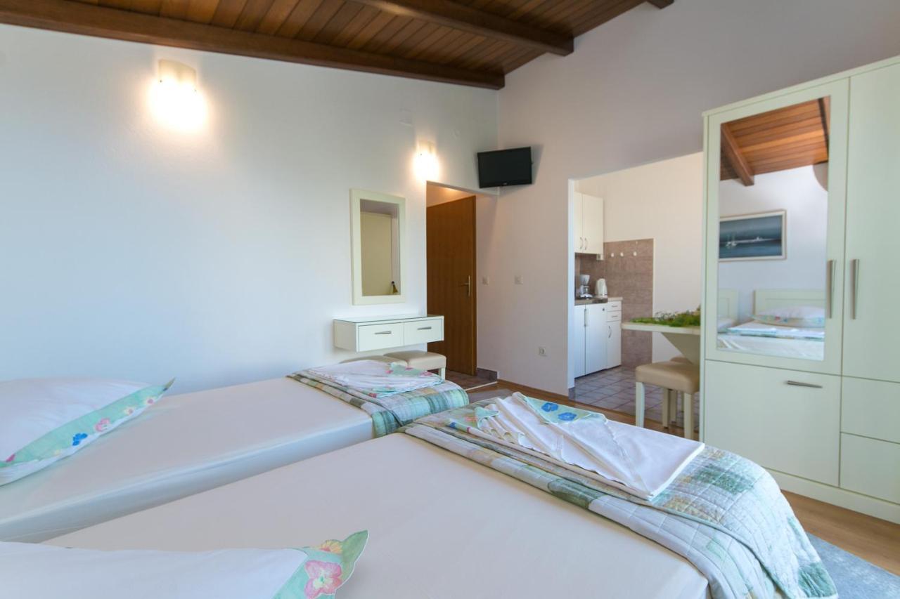 Apartment Brela 2717C Екстериор снимка